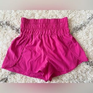Women’s New In Pink High-Waisted Free Flowing Flyaway Shorts Sz Small EUC